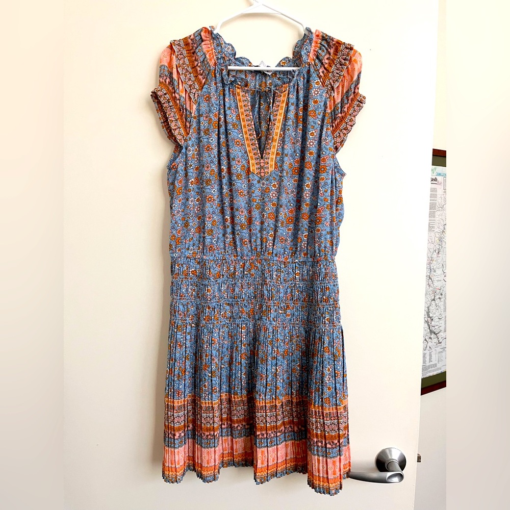 Current Air Los Angeles dress. Size Large.